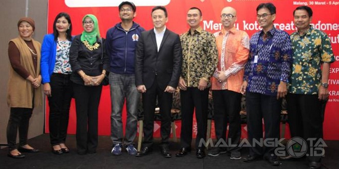 Tim ICCC bersama Walikota Malang H. Moch. Anton (empat dari kanan)