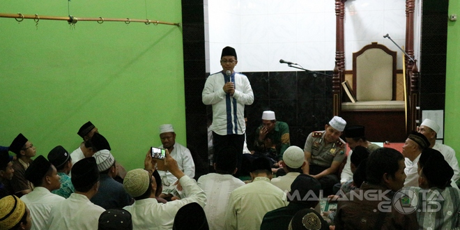 Wakil Walikota Malang, Sutiaji memaparkan tentang kepemimpinan dan bagaimana sosok pemimpin yang bijaksana