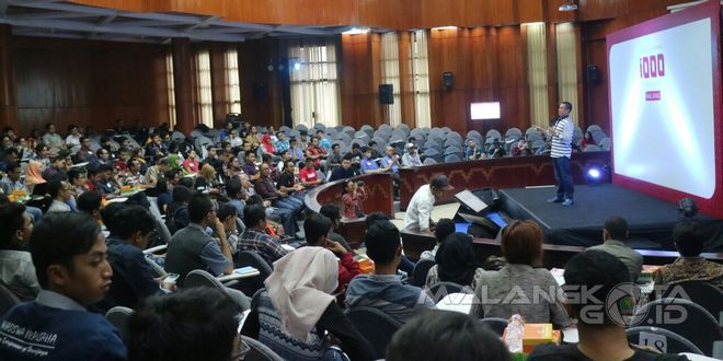 Walikota Malang, H. Moch Anton saat menjadi nara sumber dalam acara Gerakan Nasional 1000 Startup Digital