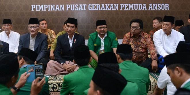 Presiden Jokowi saat menghadiri peringatan Maulid Nabi Muhammad SAW 1437 H