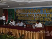 Wali Kota Malang H. Moch. Anton imbau pejabat tata usaha agar lebih teliti dan cermat dalam mengambil keputusan